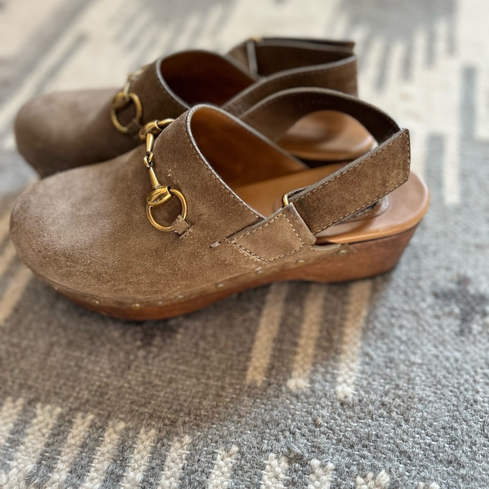 Gucci Amstel Suede Clogs - Picture 7 of 7